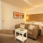 ホテル Hofhotel Kraehenberg グレーミッツ