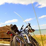 ホテル Hofhotel Kraehenberg グレーミッツ
