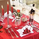 Hofhotel Kraehenberg Hotel 4*
