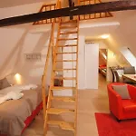 Hofhotel Kraehenberg Hotel Groemitz