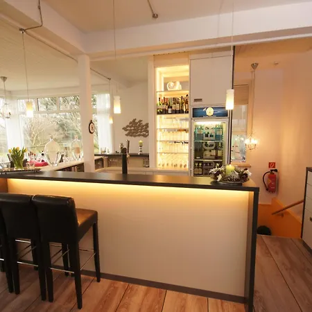 מלון Hofhotel Kraehenberg Grömitz