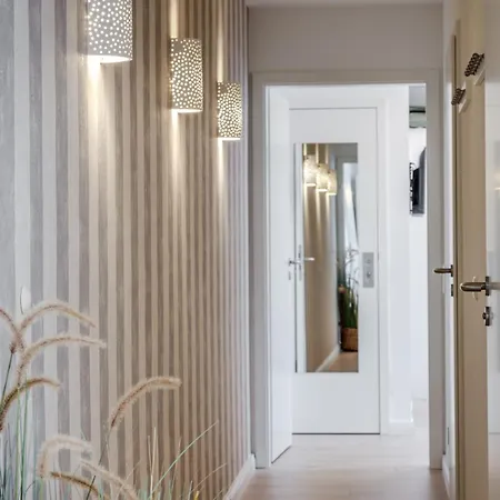 מלון Hofhotel Kraehenberg
