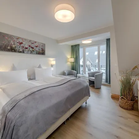 Hofhotel Kraehenberg מלון 4*