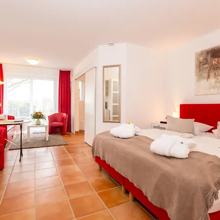 Hofhotel Kraehenberg Hotel