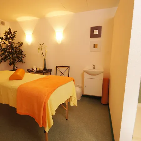 Hofhotel Kraehenberg 4* Grömitz