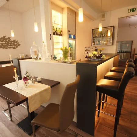 Hofhotel Kraehenberg