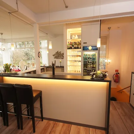 מלון Hofhotel Kraehenberg Grömitz