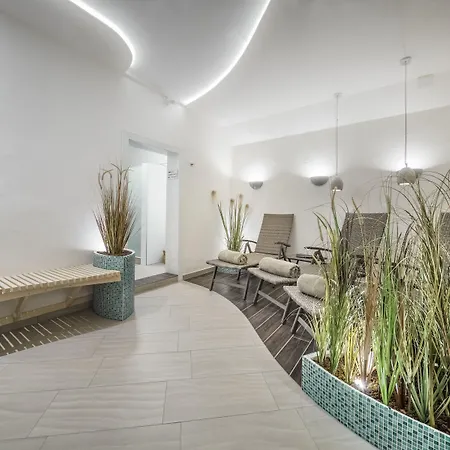 Hotell Hofhotel Kraehenberg Grömitz