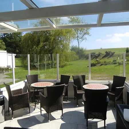 Hofhotel Kraehenberg Hotel Grömitz
