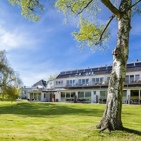 Hofhotel Kraehenberg 4* Grömitz