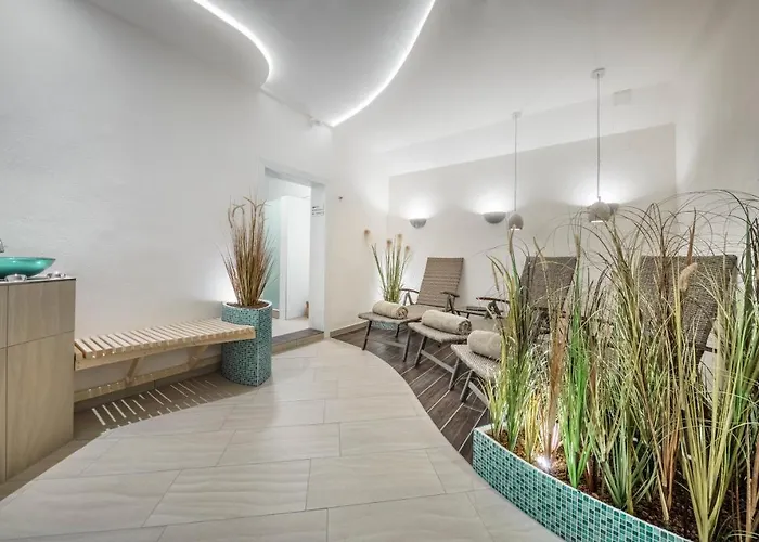 מלון Hofhotel Kraehenberg Grömitz