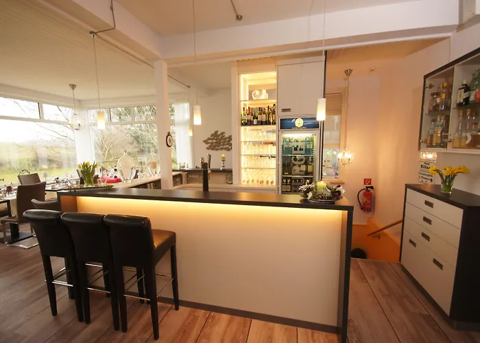 מלון Hofhotel Kraehenberg Grömitz