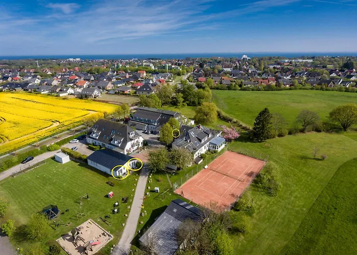 Hofhotel Kraehenberg Hotel Grömitz